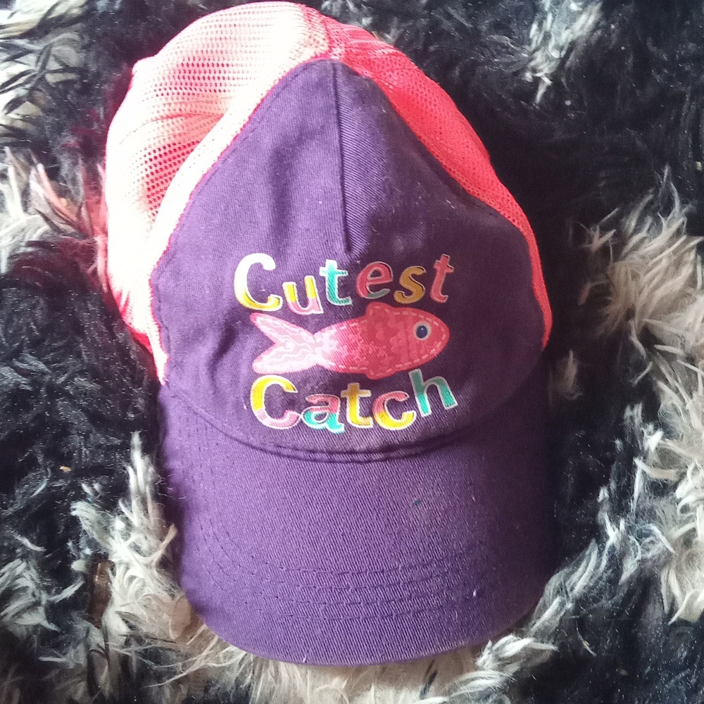 Outdoor cap, pink and purple